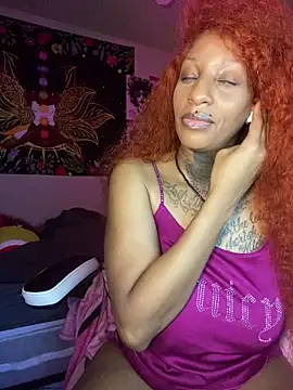 Snapshot of MzParker chatting on 24, 2, 2025 MzParker online show from 24, 2, 2025