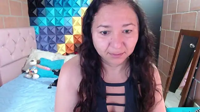 katifoxx online show from 17, 2, 2025