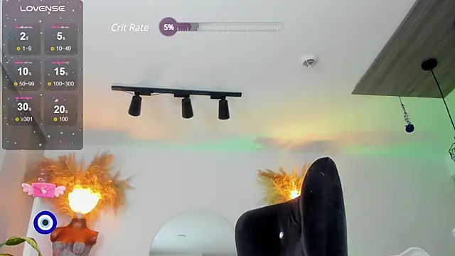 Angel Peach online show from 6, 3, 2025