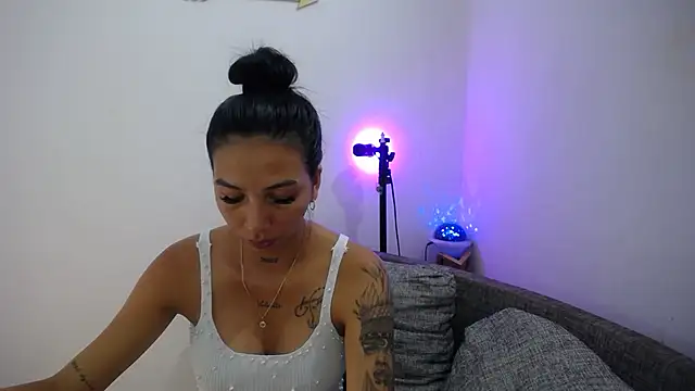 Allyson Smith online show from 10, 12, 2024