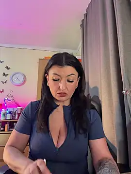 Snapshot of Hotangel75 chatting on 1, 3, 2026 Hotangel75 online show from 1, 3, 2026