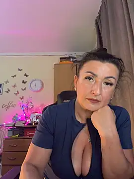 Snapshot of Hotangel75 chatting on 21, 6, 2026 Hotangel75 online show from 21, 6, 2026