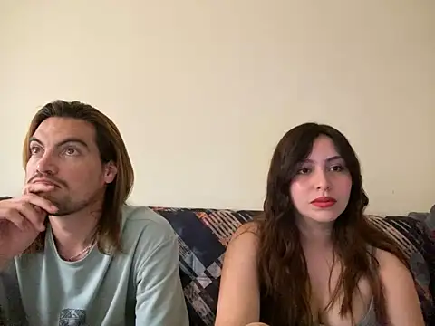 Snapshot of Jack_Emily1 chatting on 4, 1, 2025 Jack Emily1 online show from 4, 1, 2025