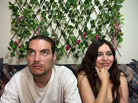 Snapshot of Jack_Emily1 chatting on 10, 3, 2025 Jack Emily1 online show from 10, 3, 2025