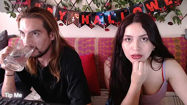 Snapshot of Jack_Emily1 chatting on 19, 10, 2025 Jack Emily1 online show from 19, 10, 2025