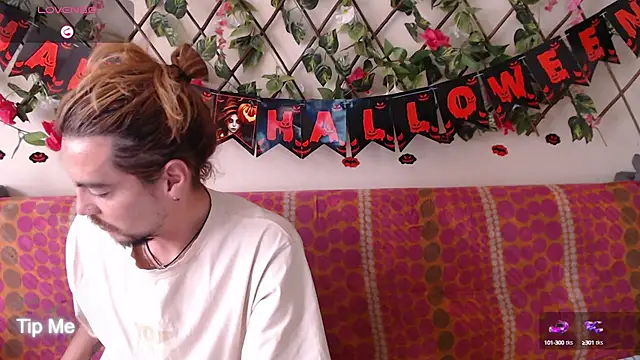 Snapshot of Jack_Emily1 chatting on 20, 10, 2025 Jack Emily1 online show from 20, 10, 2025