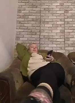 Cerd Ayaz online show from 12, 10, 2025