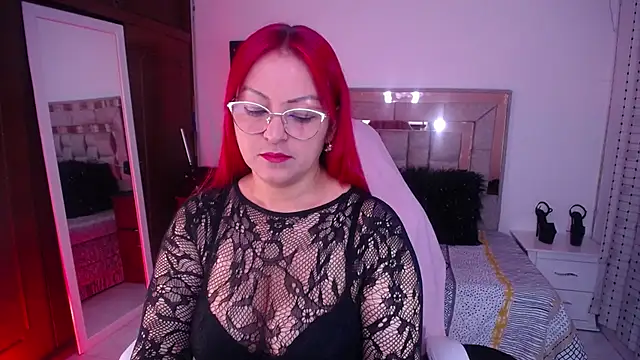 salomecastro  online show from 30, 9, 2025