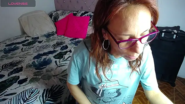 cristin doll  online show from 26, 2, 2025