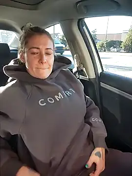 HollyTattoo online show from 15, 1, 2025