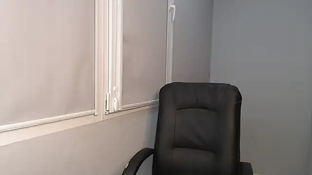 Snapshot of Lady_Joli chatting on 8, 12, 2024 Lady Joli online show from 8, 12, 2024