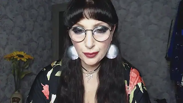 Aziza1 online show from 19, 2, 2025