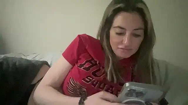 AmandaStarryNight online show from 9, 2, 2025