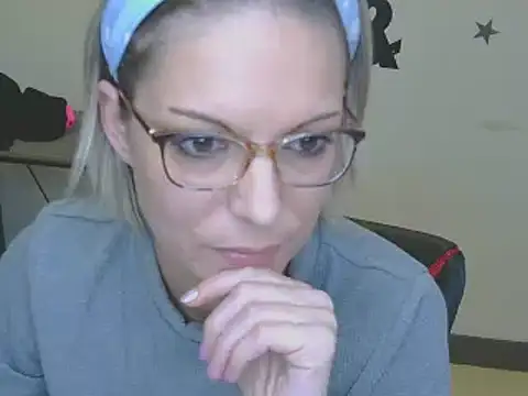 alixfeeling online show from 31, 12, 2024