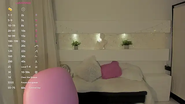 AshleyRoys online show from 9, 12, 2024