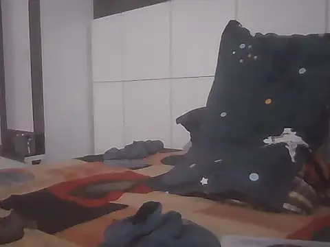 Snapshot of hotindianstud chatting on 20, 2, 2025 hotindianstud online show from 20, 2, 2025