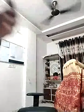 Snapshot of hotindianstud chatting on 17, 10, 2025 hotindianstud online show from 17, 10, 2025