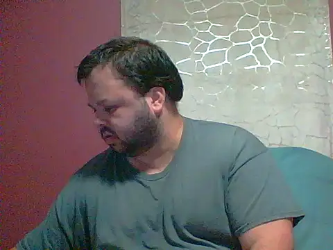 Strongbutgentle36 online show from 6, 11, 2025