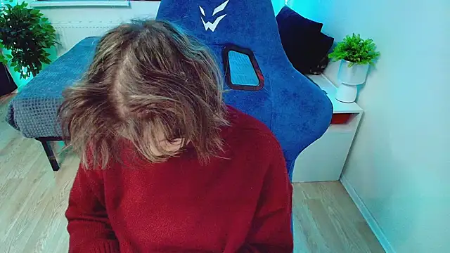 CranberryHot online show from 19, 11, 2025