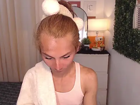 FertilityGoddessXx online show from 28, 4, 2026