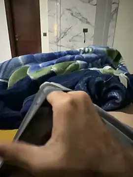 Snapshot of arju9699 chatting on 4, 12, 2024 arju9699 online show from 4, 12, 2024