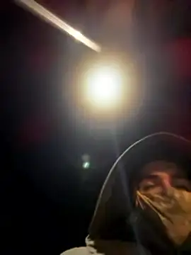 Snapshot of longqwert chatting on 6, 1, 2026 longqwert online show from 6, 1, 2026