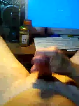 Snapshot of Alvaro2017 chatting on 11, 2, 2025 Alvaro2017 online show from 11, 2, 2025