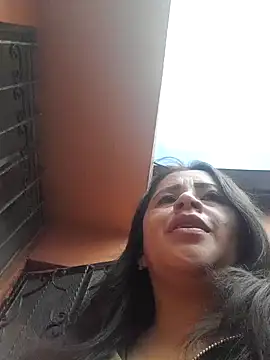 Snapshot of latinfemale chatting on 9, 1, 2025 latinfemale online show from 9, 1, 2025