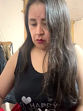 Snapshot of latinfemale chatting on 19, 10, 2025 latinfemale online show from 19, 10, 2025