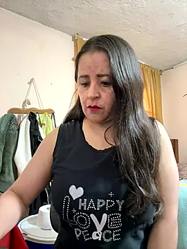 latinfemale online show from 30, 11, 2025