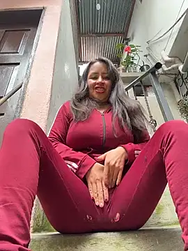 latinfemale online show from 6, 3, 2026