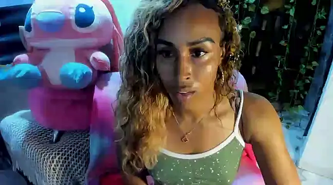 Snapshot of CarameloCeron chatting on 6, 2, 2025 CarameloCeron online show from 6, 2, 2025
