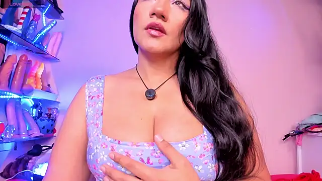 christymilkk online show from 22, 4, 2026