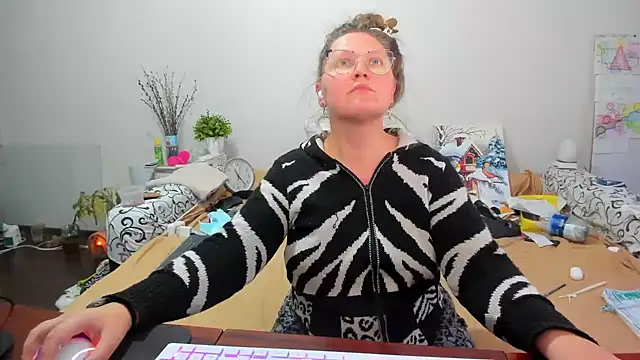 IamYourNarcotic online show from 10, 3, 2026