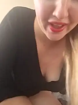 Snapshot of Mllesha74000 chatting on 23, 1, 2025 Mllesha74000 online show from 23, 1, 2025