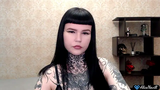 alicenevill online show from 30, 6, 2026