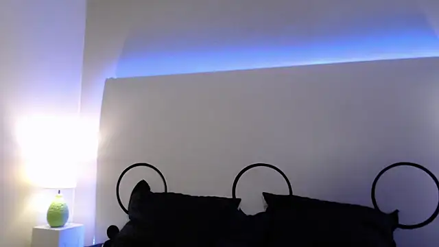 KayaBrown online show from 21, 2, 2025