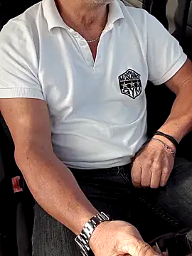 giorgio481510 online show from 7, 5, 2026