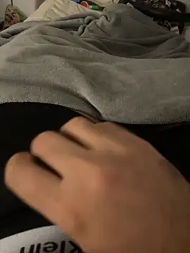 Snapshot of boooo7 chatting on 13, 11, 2025 boooo7 online show from 13, 11, 2025