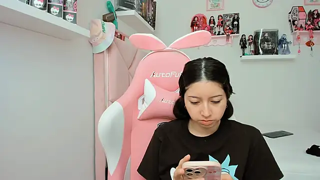 Snapshot of cherrycute chatting on 3, 12, 2024 cherrycute online show from 3, 12, 2024