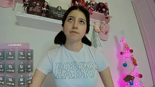 Snapshot of cherrycute chatting on 8, 12, 2024 cherrycute online show from 8, 12, 2024