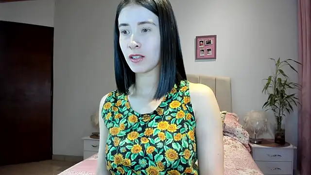 macarena vallejo online show from 10, 10, 2025