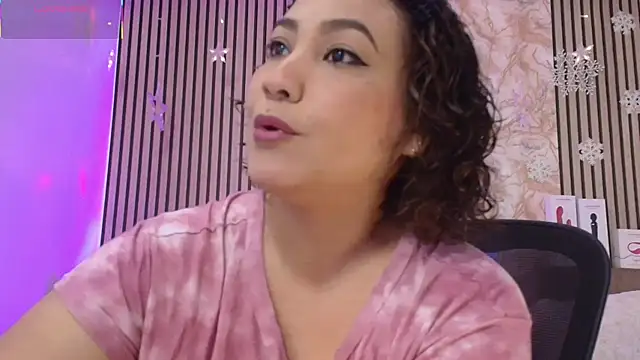 JuliRamirez online show from 17, 12, 2025