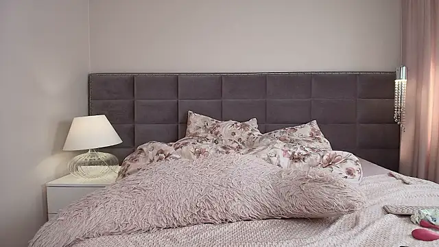 sensual jasmine online show from 22, 3, 2026