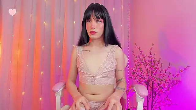 rosseblondee online show from 4, 11, 2025