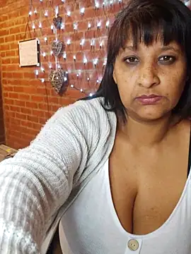 Lilybanx online show from 23, 2, 2025