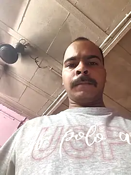 Snapshot of Vickyrajput009 chatting on 16, 9, 2025 Vickyrajput009 online show from 16, 9, 2025