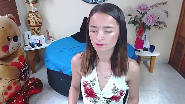 NicoleSantana online show from 3, 7, 2026