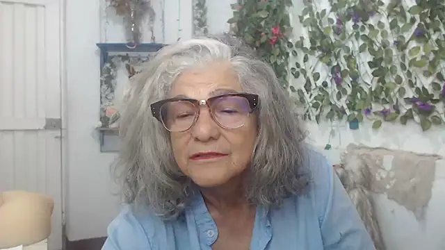 FunnyGrandma online show from 4, 12, 2024