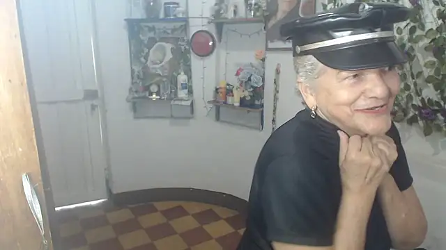 FunnyGrandma online show from 6, 6, 2026